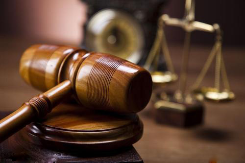 虚构高校人脉忽悠同事6万险遭实刑，律师分阶辩护力挽狂澜终获缓刑